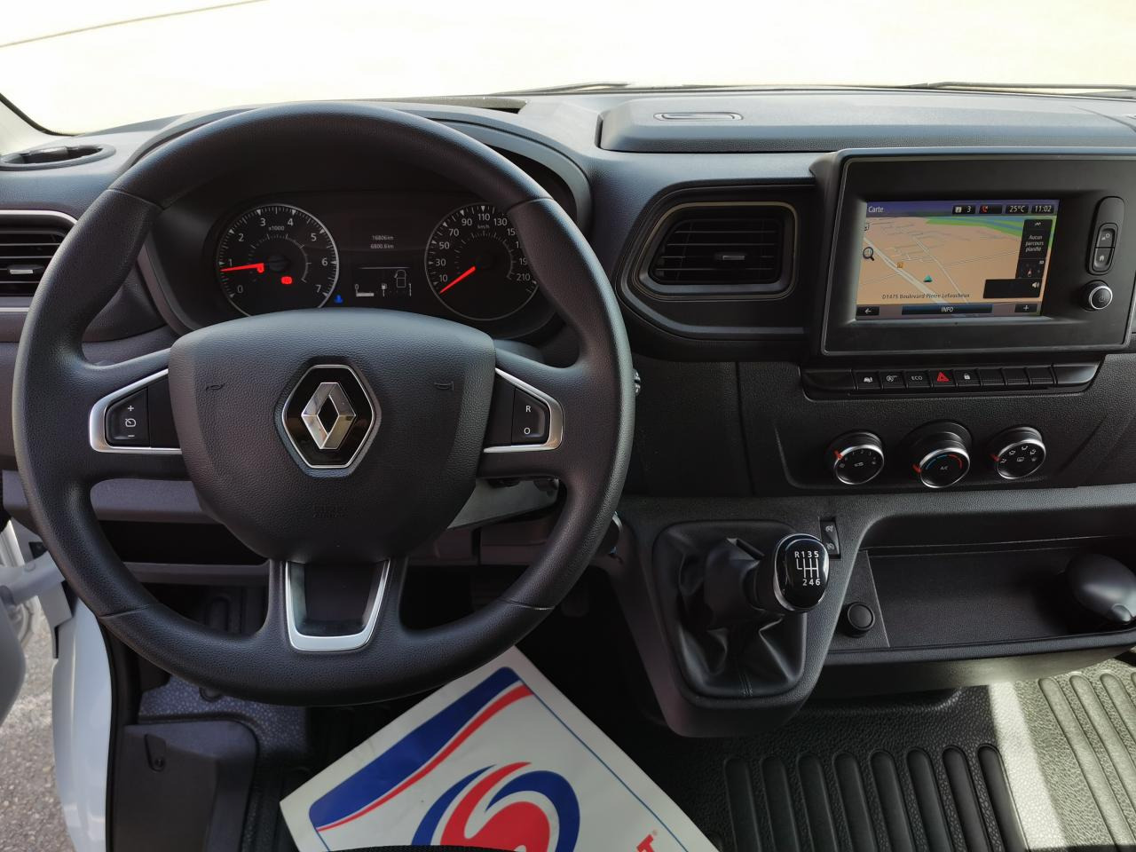 RENAULT Master Grand Confort F3500 L3H2 2.3 dCi - 135 III FOURGON Fourgon L3H2 Traction PHASE 3 - Цельнометаллический фургон: фото 4 RENAULT Master Grand Confort F3500 L3H2 2.3 dCi - 135 III FOURGON Fourgon L3H2 Traction PHASE 3 - Цельнометаллический фургон: фото 4