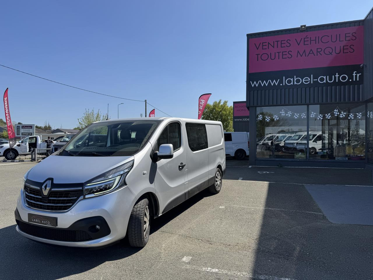 RENAULT trafic L2H1 2.0 DCI 145CH CABINE APPROFONDIE 6 PLACES CONFORT EDC - Цельнометаллический фургон: фото 4 RENAULT trafic L2H1 2.0 DCI 145CH CABINE APPROFONDIE 6 PLACES CONFORT EDC - Цельнометаллический фургон: фото 4