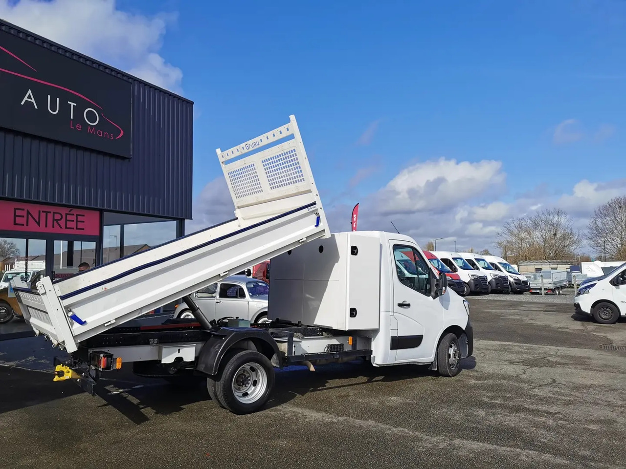 Renault Master R3500RJ L3 2.3 DCI 130CH + COFFRE CONFORT EUROVI - Малотоннажный самосвал: фото 3 Renault Master R3500RJ L3 2.3 DCI 130CH + COFFRE CONFORT EUROVI - Малотоннажный самосвал: фото 3