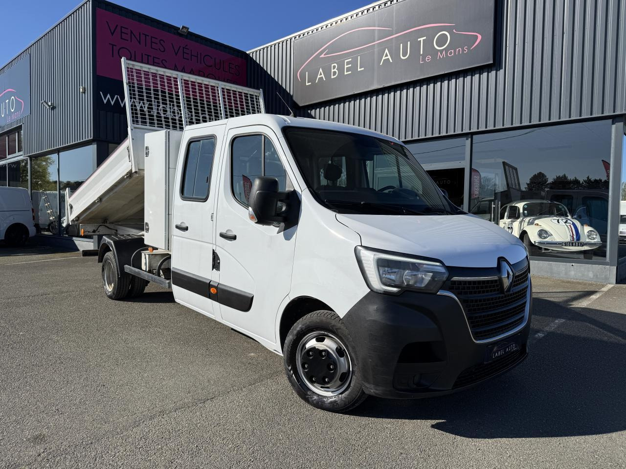 Renault Master combi RENAULT 3T5 BENNE + COFFRE RJ DOUBLE CABINE 6 PL 2.3 DCI 130 CH CONFORT + GPS + REGUL + CLIM - Малотоннажный самосвал: фото 2 Renault Master combi RENAULT 3T5 BENNE + COFFRE RJ DOUBLE CABINE 6 PL 2.3 DCI 130 CH CONFORT + GPS + REGUL + CLIM - Малотоннажный самосвал: фото 2