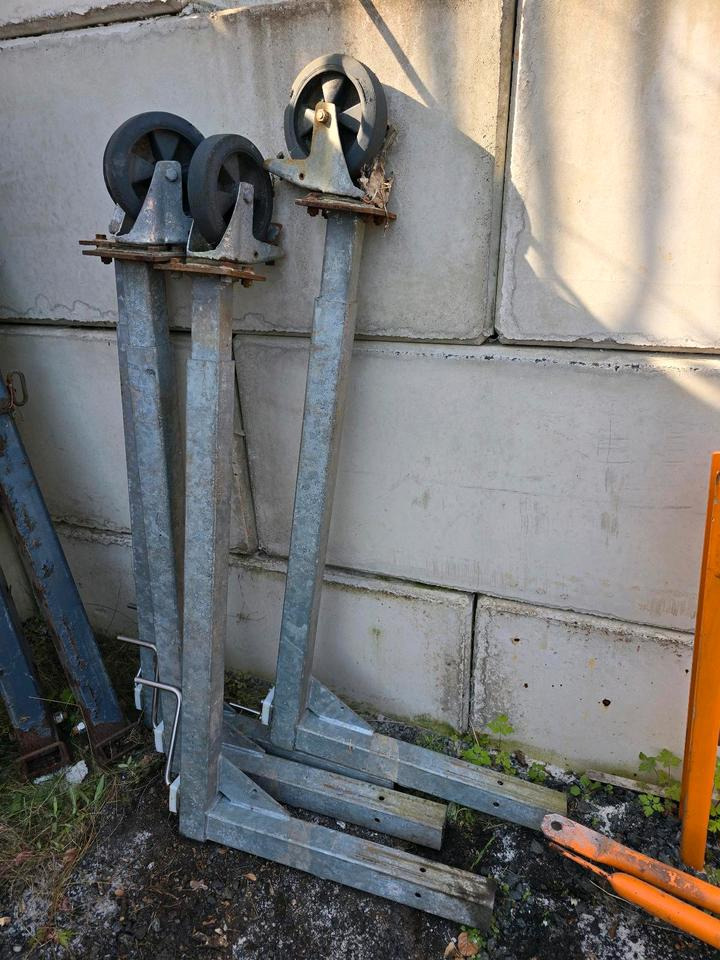 4x Stützen für Salzstreuer Container Wohnkabine Schmidt Epoke Gmeiner Salzsilo Streuautomat Winterdienst - Разбрасыватель песка/ Соли: фото 1 4x Stützen für Salzstreuer Container Wohnkabine Schmidt Epoke Gmeiner Salzsilo Streuautomat Winterdienst - Разбрасыватель песка/ Соли: фото 1