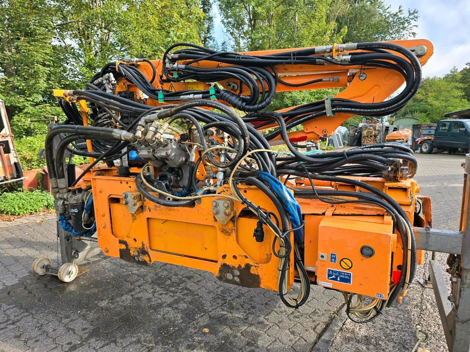 Mulag MFK 600 Mähausleger mit Randstreifenmäher MRF 350 Böschungsmäher Böschungsmulcher Hangmäher MKM 700 FME 600 500 - Стрела: фото 4 Mulag MFK 600 Mähausleger mit Randstreifenmäher MRF 350 Böschungsmäher Böschungsmulcher Hangmäher MKM 700 FME 600 500 - Стрела: фото 4