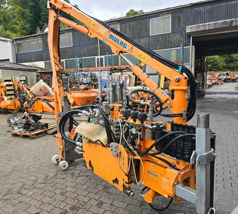 Mulag MKM 700 Böschungsmäher Böschungsmulcher FME für Unimog 405 U300 400 500 423 427 430 530 Dücker - Манипуляторная косилка: фото 2 Mulag MKM 700 Böschungsmäher Böschungsmulcher FME für Unimog 405 U300 400 500 423 427 430 530 Dücker - Манипуляторная косилка: фото 2