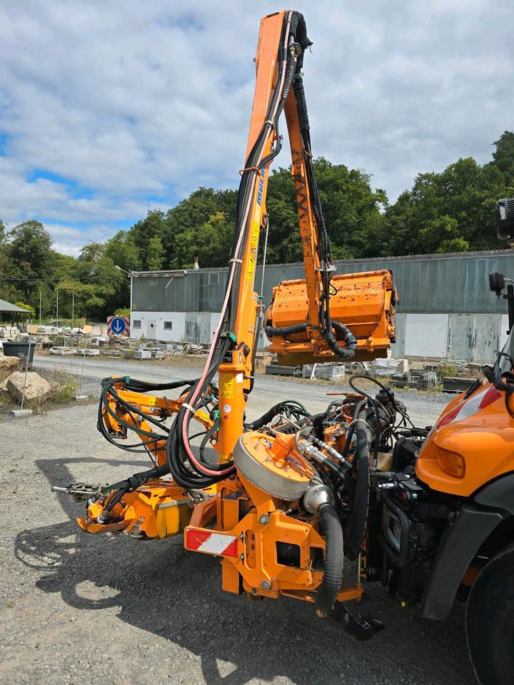Mulag MKM 700 Mähausleger 2015 Böschungsmäher Böschungsmulcher Tandemmäher Für Unimog UGE UGN 405 427 424 U400 300 500 - Манипуляторная косилка: фото 3 Mulag MKM 700 Mähausleger 2015 Böschungsmäher Böschungsmulcher Tandemmäher Für Unimog UGE UGN 405 427 424 U400 300 500 - Манипуляторная косилка: фото 3