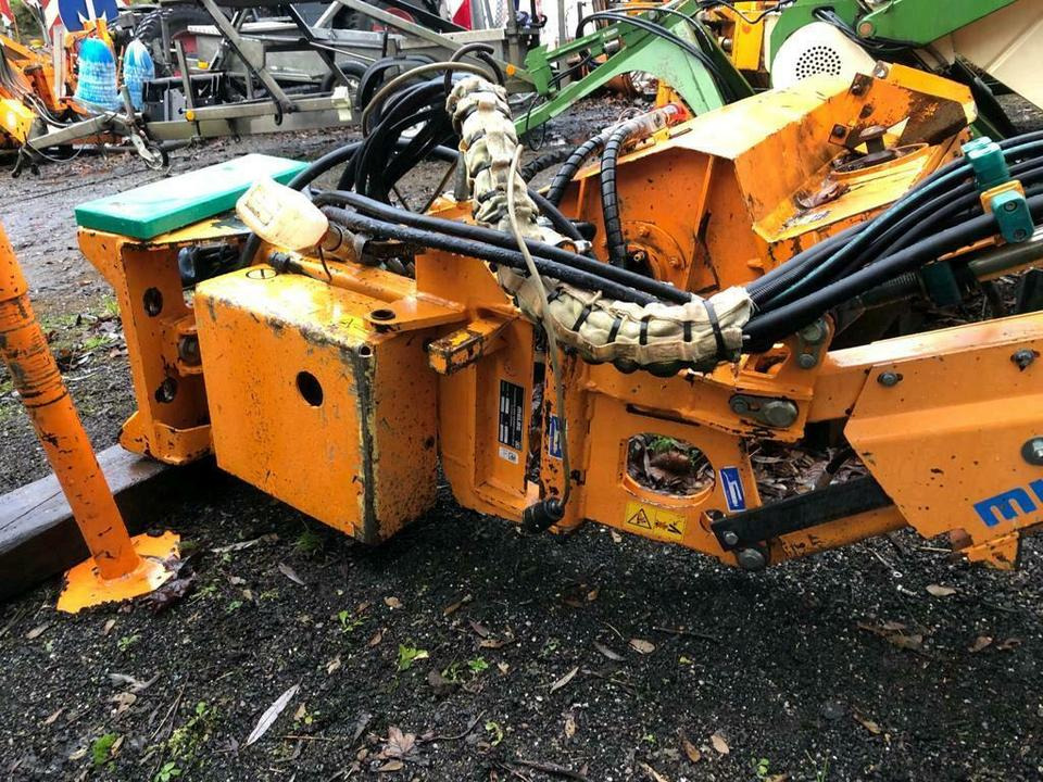 Mulag MRK 300 Randstreifenmäher Böschungsmulcher Mähausleger MKM - Боковая косилка-измельчитель: фото 2 Mulag MRK 300 Randstreifenmäher Böschungsmulcher Mähausleger MKM - Боковая косилка-измельчитель: фото 2