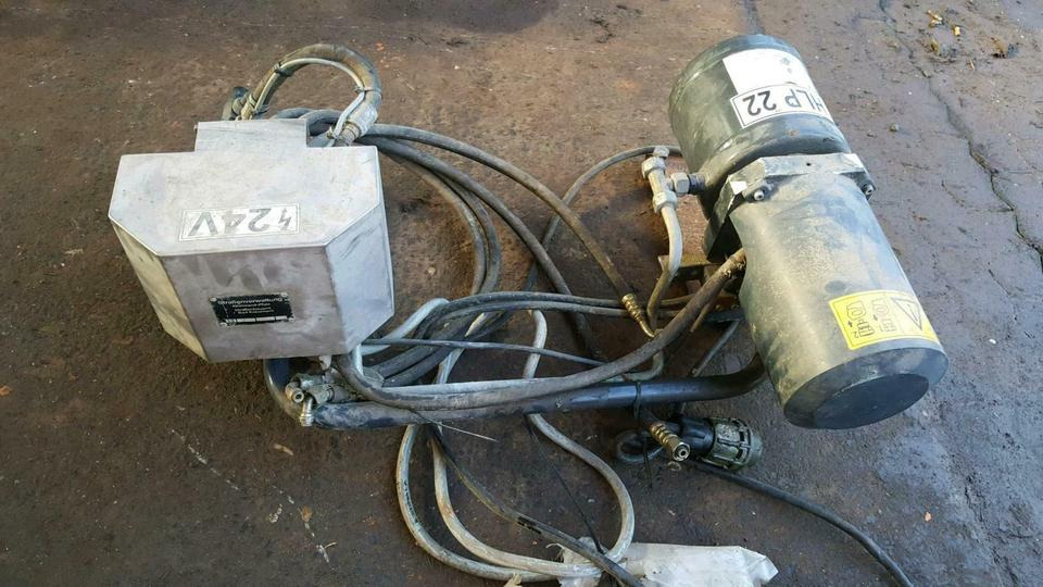 Schneepflug Schmidt Hydraulikanlage Schneeschild Elektrohydraulik - Гидравлика для Коммунальной и специальной техники: фото 1 Schneepflug Schmidt Hydraulikanlage Schneeschild Elektrohydraulik - Гидравлика для Коммунальной и специальной техники: фото 1