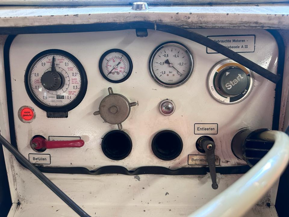 Shell Öl-Service Service Öl-Absaugung Öl befüllen Ölwechsel Shell Öl Service Automat - Оборудование для гаражей/ Мастерских: фото 3 Shell Öl-Service Service Öl-Absaugung Öl befüllen Ölwechsel Shell Öl Service Automat - Оборудование для гаражей/ Мастерских: фото 3