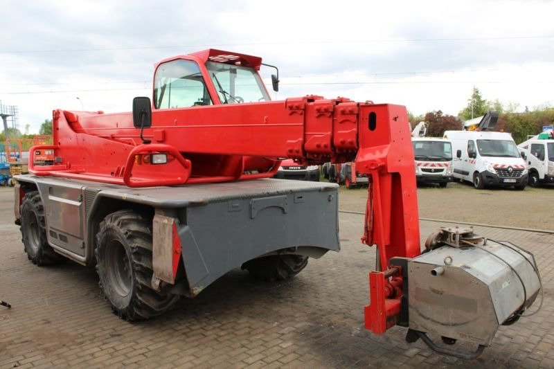 Ładowarka obrotowa 4x4 teleskopowa 21 m Merlo Roto 45.21 - Телескопический погрузчик: фото 2 Ładowarka obrotowa 4x4 teleskopowa 21 m Merlo Roto 45.21 - Телескопический погрузчик: фото 2