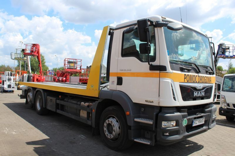 MAN TGM 26.340 Pomoc Drogowa Laweta - Эвакуатор: фото 2 MAN TGM 26.340 Pomoc Drogowa Laweta - Эвакуатор: фото 2