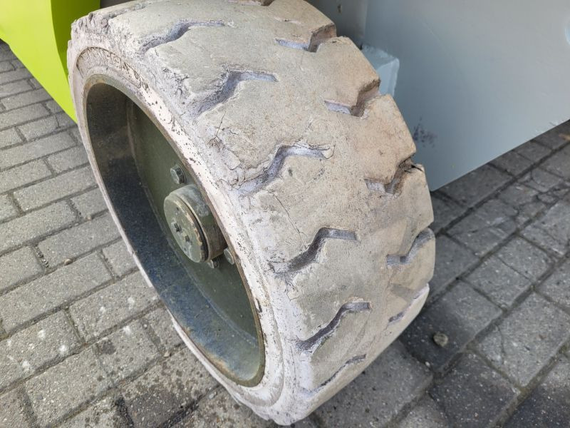 Ножничный подъемник Podnośnik nożycowy samojezdny elektryczny 14 m Iteco IT 12151: фото 9 Ножничный подъемник Podnośnik nożycowy samojezdny elektryczny 14 m Iteco IT 12151: фото 9