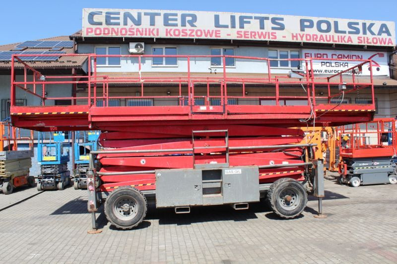 Podnośnik nożycowy 4x4 spalinowy 17 m Skyjack SJ9250 - Ножничный подъемник: фото 5 Podnośnik nożycowy 4x4 spalinowy 17 m Skyjack SJ9250 - Ножничный подъемник: фото 5