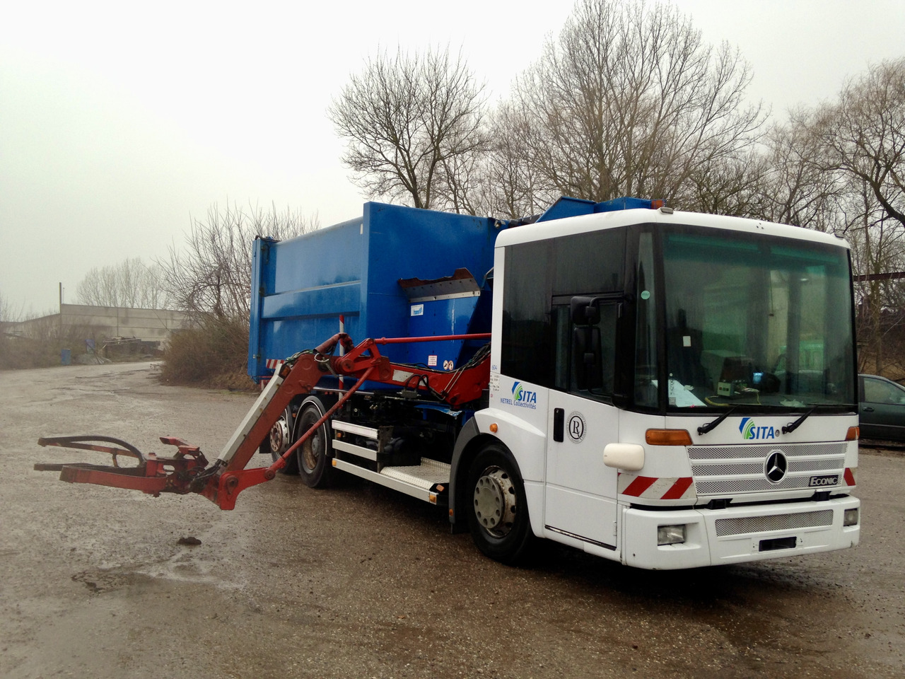 MERCEDES-BENZ ECONIC - Мусоровоз: фото 2 MERCEDES-BENZ ECONIC - Мусоровоз: фото 2