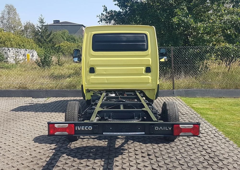 Iveco Daily PODWOZIE RAMA DO ZABUDOWY WIDELEC KLIMA 35S13 DMC 3500 KG KRAJOWY - Грузовик-шасси: фото 5 Iveco Daily PODWOZIE RAMA DO ZABUDOWY WIDELEC KLIMA 35S13 DMC 3500 KG KRAJOWY - Грузовик-шасси: фото 5