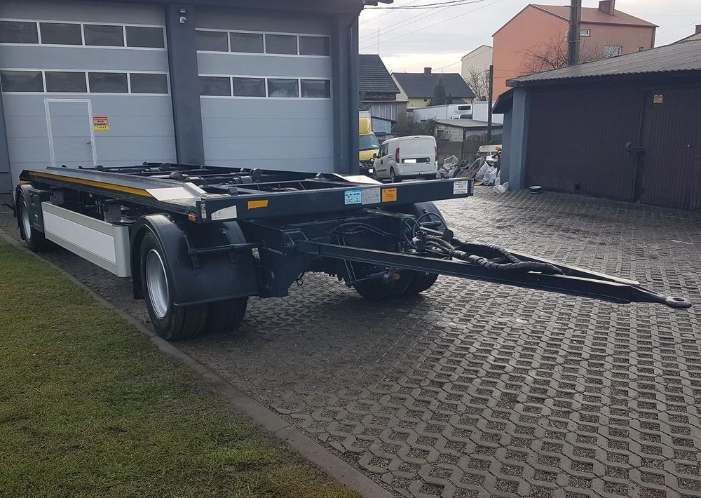 Wielton PS-2 PRZYCZEPA POD KONTENERY DO HAKOWCA 2 OSIE BLIŹNIAKI HUFFERMANN MEILLER ZASŁAW SKIBICKI - Прицеп мультилифт/ Бункеровоз: фото 1 Wielton PS-2 PRZYCZEPA POD KONTENERY DO HAKOWCA 2 OSIE BLIŹNIAKI HUFFERMANN MEILLER ZASŁAW SKIBICKI - Прицеп мультилифт/ Бункеровоз: фото 1