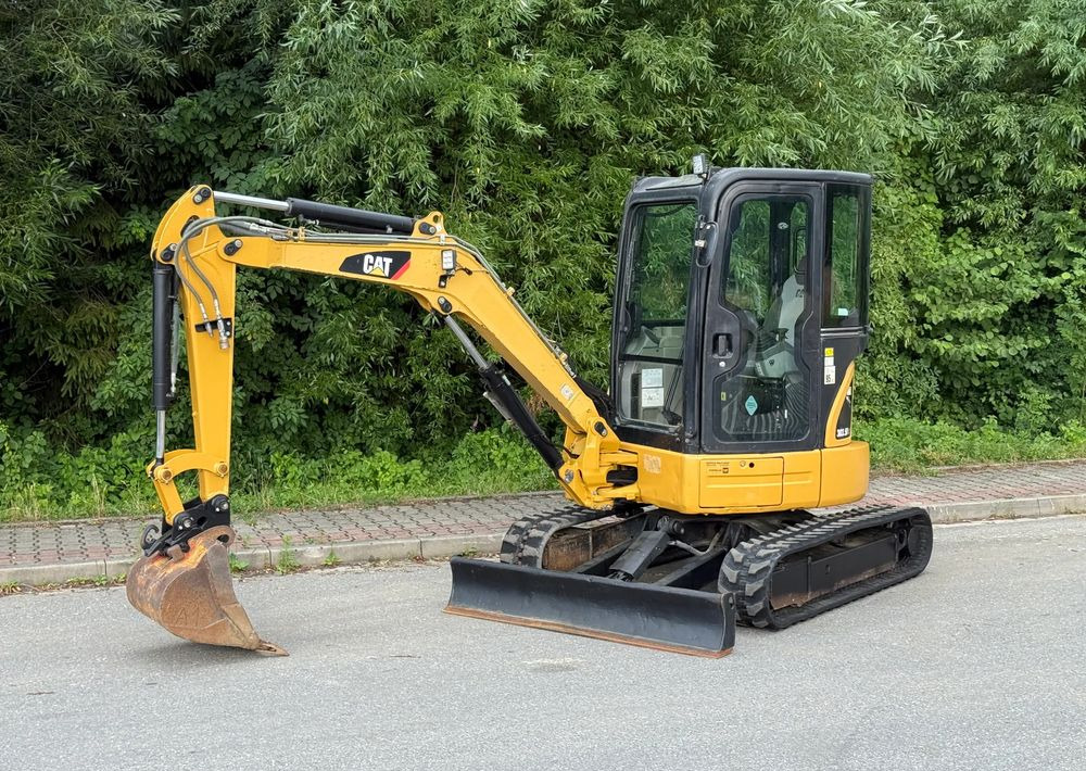 Caterpillar Minikoparka * CAT 303.5 E CR * Sprowadzona ! * Bardzo Dobry Stan * Minikoparka - Гусеничный экскаватор: фото 1 Caterpillar Minikoparka * CAT 303.5 E CR * Sprowadzona ! * Bardzo Dobry Stan * Minikoparka - Гусеничный экскаватор: фото 1