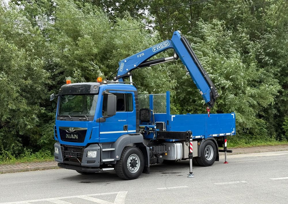 MAN * MAN 18.440 TGS * 4x4 * HDS Fassi F215 * Sprowadzony * 95 000 KM ! * Stan Jak Nowy - Грузовик бортовой/ Платформа, Автоманипулятор: фото 1 MAN * MAN 18.440 TGS * 4x4 * HDS Fassi F215 * Sprowadzony * 95 000 KM ! * Stan Jak Nowy - Грузовик бортовой/ Платформа, Автоманипулятор: фото 1