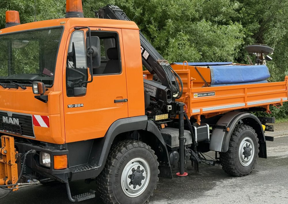 MAN * MAN LE 10.220 *Kiper Wywrotka * 4x4 * Pług Piaskarka * Zimowe Utrzymanie * Sprowadzony * HDS MKG * - Самосвал: фото 3 MAN * MAN LE 10.220 *Kiper Wywrotka * 4x4 * Pług Piaskarka * Zimowe Utrzymanie * Sprowadzony * HDS MKG * - Самосвал: фото 3