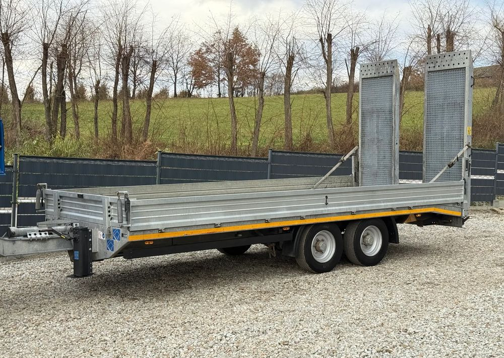 Schwarzmuller * Przyczepa do Przewozu Maszyn Koparek * Schwarzmuller Moslein * Najazdy * Jak NOWA - Прицеп для спецтехники: фото 1 Schwarzmuller * Przyczepa do Przewozu Maszyn Koparek * Schwarzmuller Moslein * Najazdy * Jak NOWA - Прицеп для спецтехники: фото 1