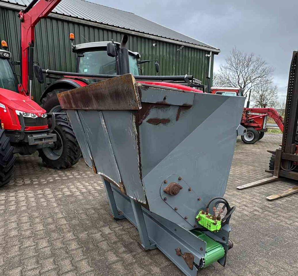 Ceres BS2000 Zaagselstrooier instrooibak diversen - Инвентарь для животноводства: фото 2 Ceres BS2000 Zaagselstrooier instrooibak diversen - Инвентарь для животноводства: фото 2