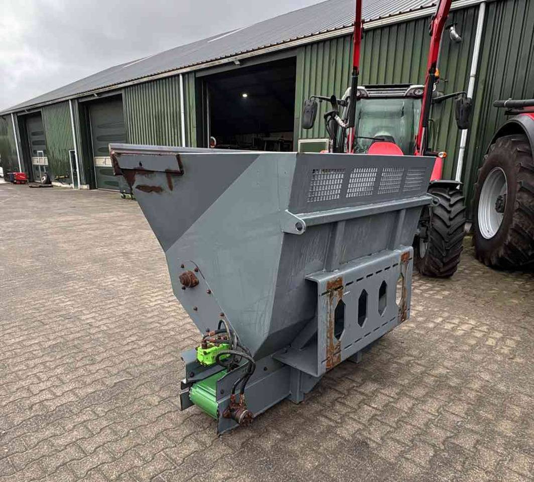 Ceres BS2000 Zaagselstrooier instrooibak diversen - Инвентарь для животноводства: фото 4 Ceres BS2000 Zaagselstrooier instrooibak diversen - Инвентарь для животноводства: фото 4