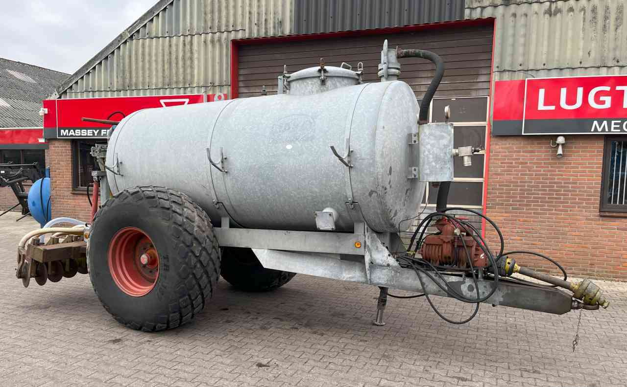 Jako 6000 l. mesttank met injecteur bemesting - Цистерна для жидкого навоза: фото 2 Jako 6000 l. mesttank met injecteur bemesting - Цистерна для жидкого навоза: фото 2