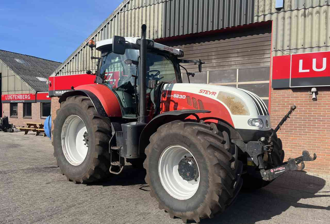 Steyr CVT 6230 Tractoren - Трактор: фото 2 Steyr CVT 6230 Tractoren - Трактор: фото 2