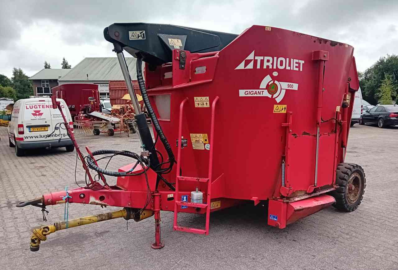 Trioliet Gigant 900 voermengwagen - Кормораздатчик: фото 1 Trioliet Gigant 900 voermengwagen - Кормораздатчик: фото 1
