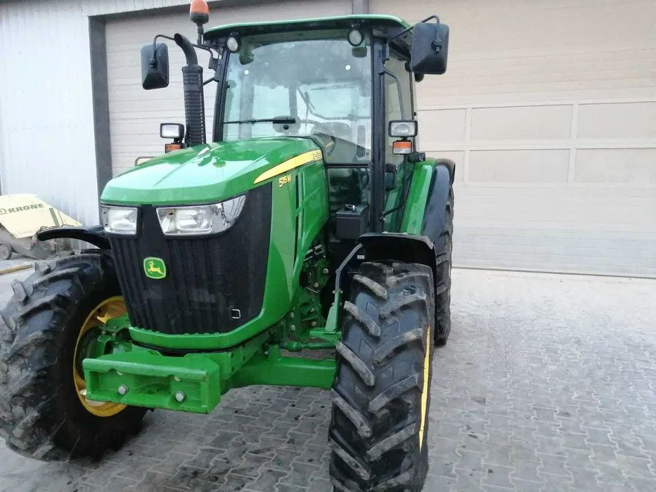 Ciągnik JOHN DEERE 5115M - Трактор: фото 2 Ciągnik JOHN DEERE 5115M - Трактор: фото 2