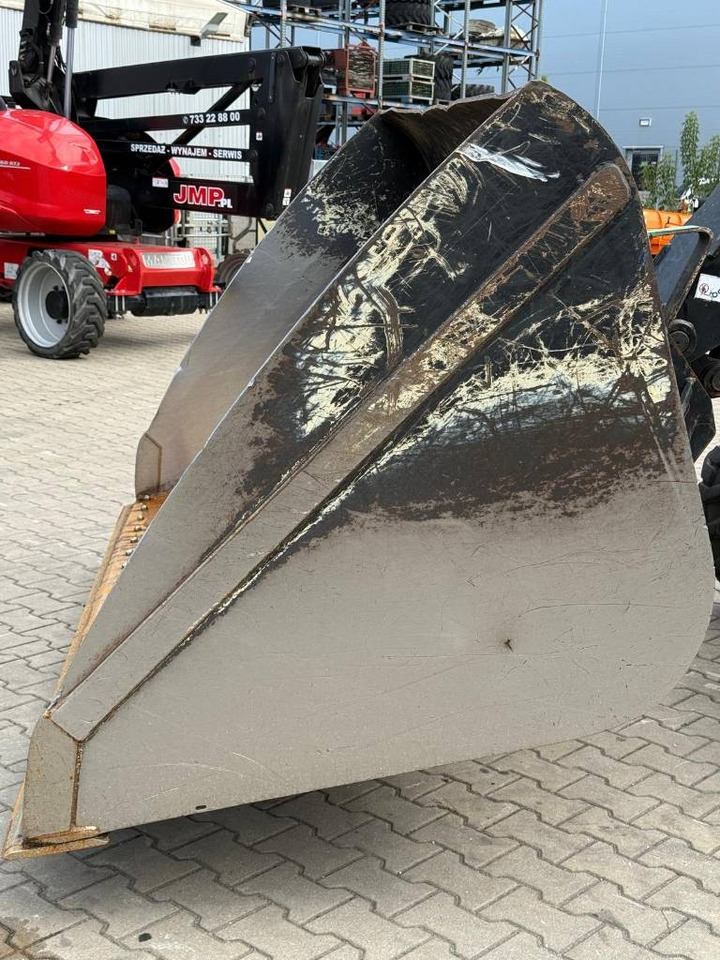 Manitou CBA 2500 LDR 2450mm 2,5m3 570554  - Ковш для Строительной техники: фото 2 Manitou CBA 2500 LDR 2450mm 2,5m3 570554  - Ковш для Строительной техники: фото 2