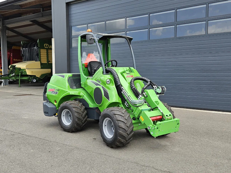 Avant 755i Rental mini-shovel - Гусеничный мини-погрузчик: фото 1 Avant 755i Rental mini-shovel - Гусеничный мини-погрузчик: фото 1