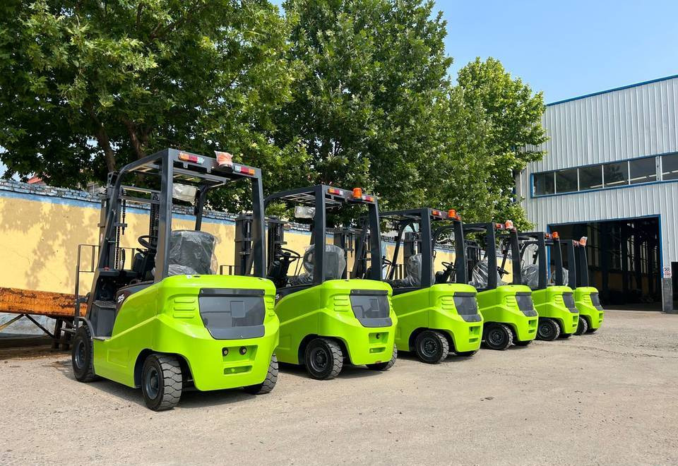 NEW MAXUS 2500 kg Electric Forklift Warranty up to 10 YEARS НОВИЙ Електричний MAXUS Візок для вантажів 2500 кг Гарантія до 10 РОКІВ NOWY Elektryczny MAXUS widłowy 2500 kg Gwarancja do 10 LAT - Электропогрузчик: фото 5 NEW MAXUS 2500 kg Electric Forklift Warranty up to 10 YEARS НОВИЙ Електричний MAXUS Візок для вантажів 2500 кг Гарантія до 10 РОКІВ NOWY Elektryczny MAXUS widłowy 2500 kg Gwarancja do 10 LAT - Электропогрузчик: фото 5