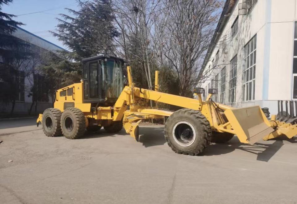 NEW MAXUS Motor Grader Warranty up to 10 YEARS | НОВА рівнинна машина MAXUS Гарантія до 10 РОКІВ - Грейдер: фото 2 NEW MAXUS Motor Grader Warranty up to 10 YEARS | НОВА рівнинна машина MAXUS Гарантія до 10 РОКІВ - Грейдер: фото 2