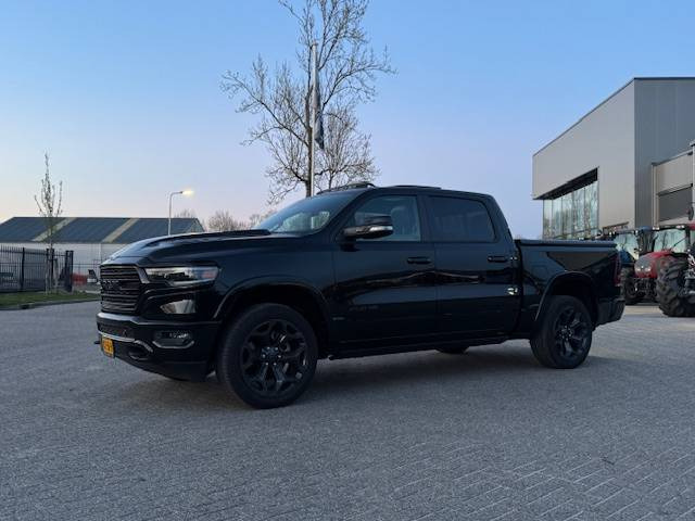 Dodge Ram 1500 Limited - Легковой автомобиль: фото 3 Dodge Ram 1500 Limited - Легковой автомобиль: фото 3