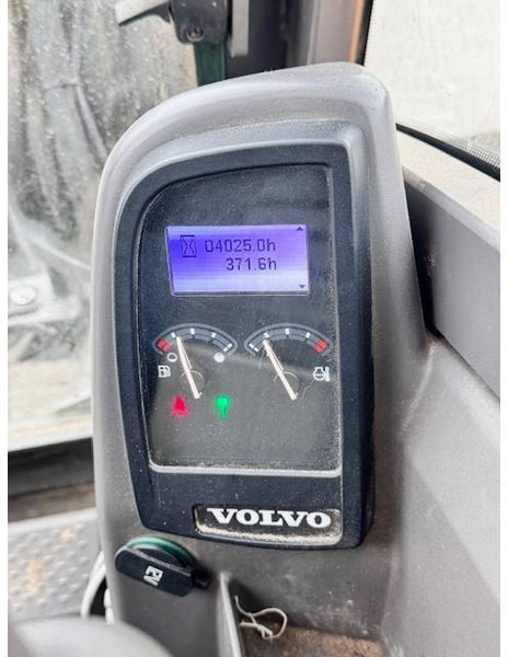 Volvo ECR35D, minikraan, 3.5 ton - Мини-экскаватор: фото 3 Volvo ECR35D, minikraan, 3.5 ton - Мини-экскаватор: фото 3