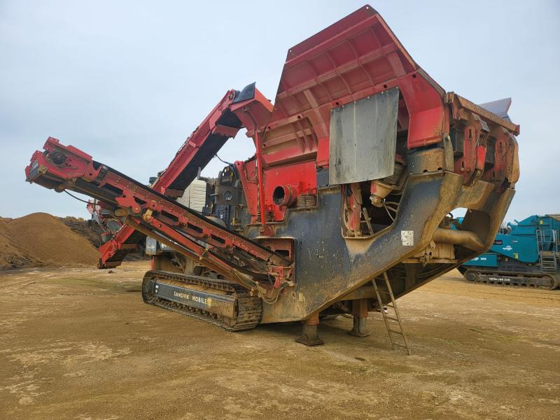 Sandvik QI441 HSSD + Screener - Ударная дробилка: фото 1 Sandvik QI441 HSSD + Screener - Ударная дробилка: фото 1