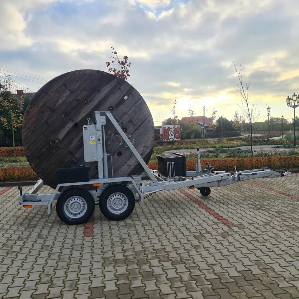 PRZYCZEPA SŁUPOWA KABLOWA PRZEWÓZ KABLI 3500 KG / POLE CABLE TRAILER FOR CABLE TRANSPORT 3500 KG - Кабельный транспортер: фото 5 PRZYCZEPA SŁUPOWA KABLOWA PRZEWÓZ KABLI 3500 KG / POLE CABLE TRAILER FOR CABLE TRANSPORT 3500 KG - Кабельный транспортер: фото 5
