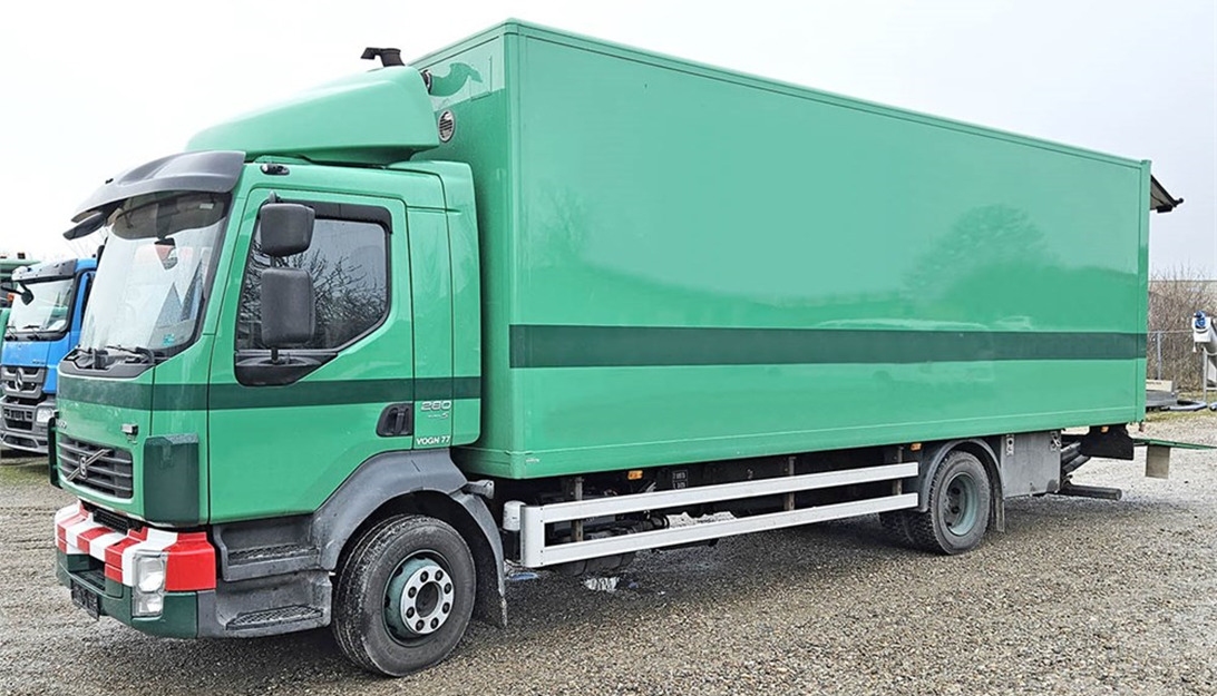 Volvo Industrial pressure washer - Мойка высокого давления: фото 1 Volvo Industrial pressure washer - Мойка высокого давления: фото 1