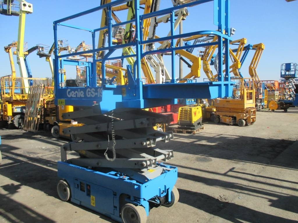 Genie GS 1932 - Ножничный подъемник: фото 4 Genie GS 1932 - Ножничный подъемник: фото 4