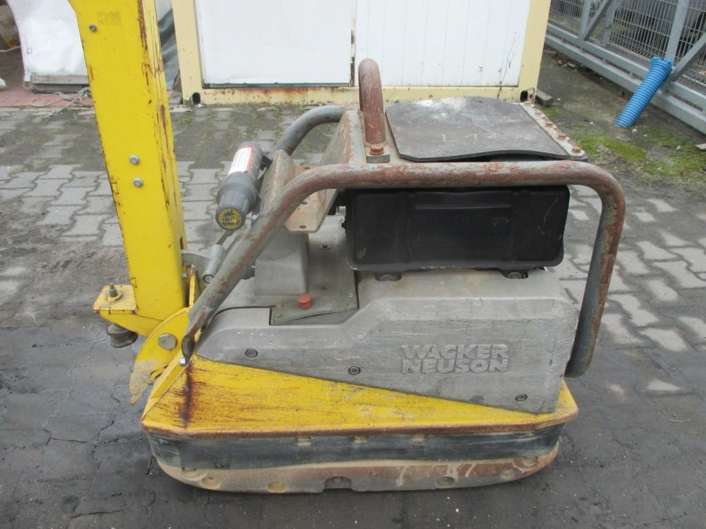 Wacker Neuson DPU 4545 HE - Виброплита: фото 1 Wacker Neuson DPU 4545 HE - Виброплита: фото 1