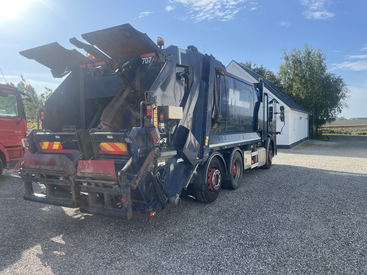 MERCEDES-BENZ 2630 2 camber - Мусоровоз: фото 5 MERCEDES-BENZ 2630 2 camber - Мусоровоз: фото 5