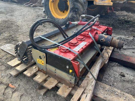 Enfouisseur de pierres - Техника для обработки почвы: фото 2 Enfouisseur de pierres - Техника для обработки почвы: фото 2