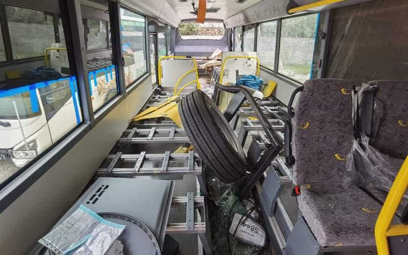 Автобус Iveco Crossway  na części (sprzedaż w całości): фото 12