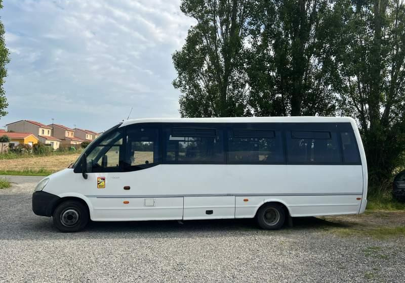 Iveco Indcar Wing euro 5 - Микроавтобус, Пассажирский фургон: фото 2 Iveco Indcar Wing euro 5 - Микроавтобус, Пассажирский фургон: фото 2