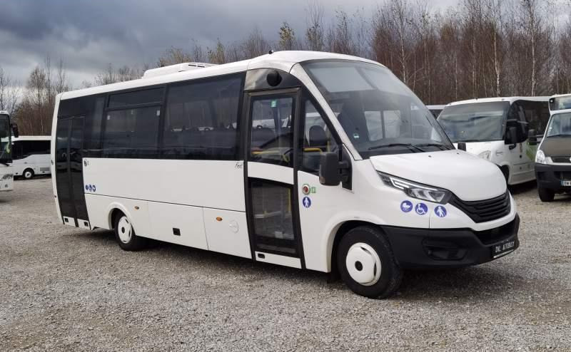 Iveco Rosero First 2022 EURO 6 2szt - Микроавтобус, Пассажирский фургон: фото 1 Iveco Rosero First 2022 EURO 6 2szt - Микроавтобус, Пассажирский фургон: фото 1