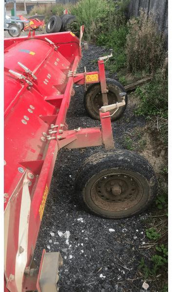 GRIMME KS3600 - Ботвоудалитель: фото 3 GRIMME KS3600 - Ботвоудалитель: фото 3