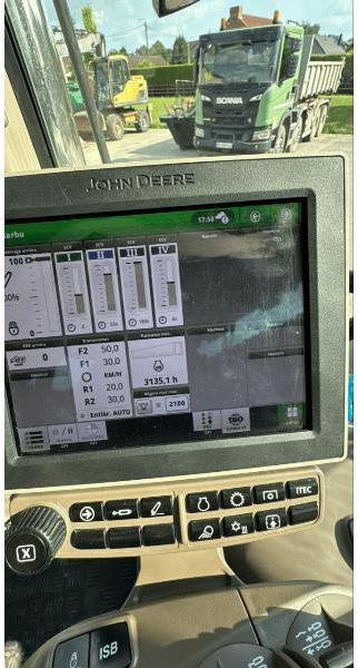 JOHN DEERE 6R195 - Трактор: фото 3 JOHN DEERE 6R195 - Трактор: фото 3