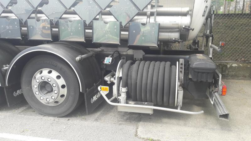 Volvo FM12 450 - Грузовик-цистерна: фото 3 Volvo FM12 450 - Грузовик-цистерна: фото 3