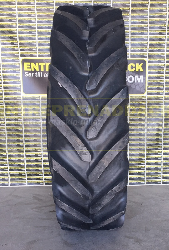 520/85R42 TL 157A8 Michelin MegaXbib for tractor and harvesters. - Шина для Комбайнов: фото 2 520/85R42 TL 157A8 Michelin MegaXbib for tractor and harvesters. - Шина для Комбайнов: фото 2