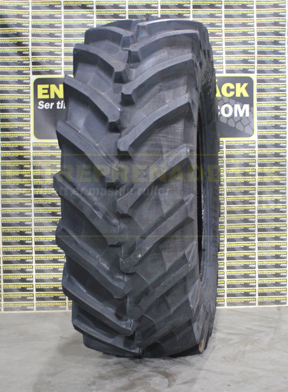 Trelleborg TM 800 650/65R38: Radial Tires for Modern Agricultural Tractors - Колесо для Тракторов: фото 3 Trelleborg TM 800 650/65R38: Radial Tires for Modern Agricultural Tractors - Колесо для Тракторов: фото 3