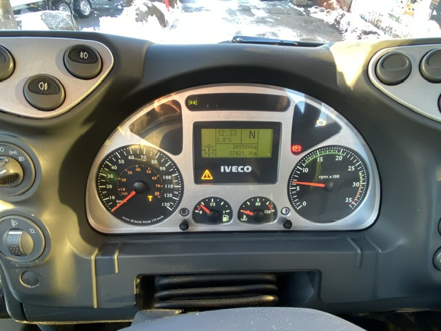 Автовоз для транспортировки сыпучих материалов IVECO EuroCargo 90E220: фото 15 Автовоз для транспортировки сыпучих материалов IVECO EuroCargo 90E220: фото 15